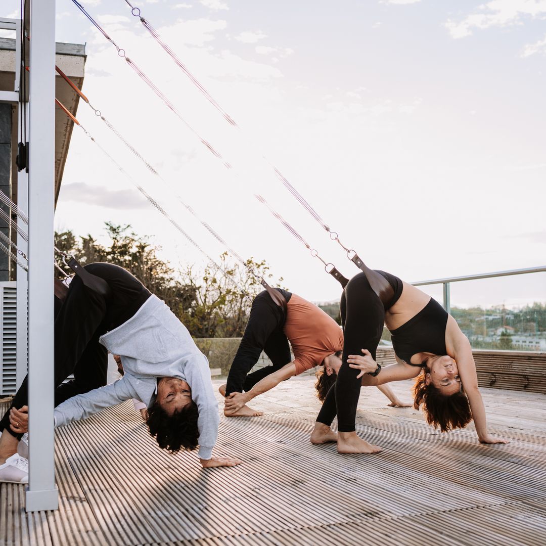 Desde un fin de semana de ejercicio intenso (FIT) pasando por el enfoque en la fluidez del movimiento consciente (FLOW) hasta una semana de ejercicios divertidos, juegos  y paseos por la ciudad e inmersin el la cultura local (FUN)